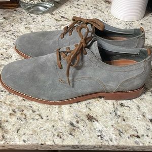 Beautiful Cole Haan leather shoes.